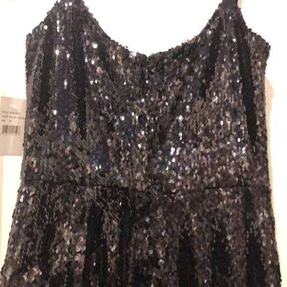 Dress the population jumpsuit Victoria sequin - Picture 9 of 15